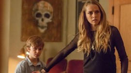 Lights Out movie review, Lights Out review, Lights Out film review, David F Sandberg, movie review, review, hollywood movie review, Lights Out movie, Lights Out hollywood movie review, Entertainment