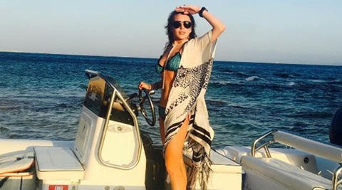 Lindsay Lohan apologizes to her fans for social media rant over fiance ...