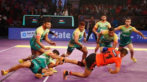 Bengaluru Bulls edge Patna Pirates in the last raid of a thriller