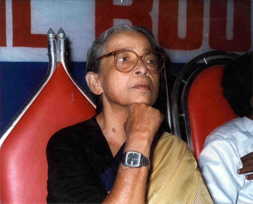 mahasweta devi, mahasweta devi death, noted writer mahasweta devi, mahasweta devi passes away, author mahasweta devi, social activist mahasweta devi
