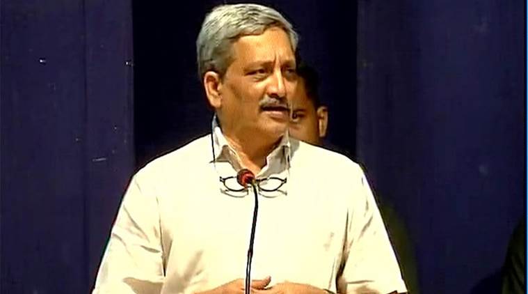 manohar parrikar, parrikar, defence minister, india defence minister, aamir khan, bollwyood, snapdeal, manohar parriakr speech, twitter, india news, latest news