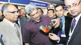 Manohar Parrikar, private defence manufacturers, defence ministry, BJP government, Pm Modi, defence manufacturing Make in India, Make in India campaign, DRDO, india news