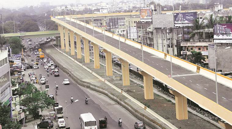 pune, pune news, pune municipal corporation, potholes in pune, pune potholes pmc, pimpri chinchwad corporation, roads pimpri chinchwad, india news, latest news
