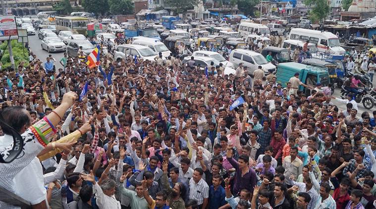 dalits protest, gujarat dalits protest, una dalits protest, una dalits, gujarat dalits flogging, una dalits flogging, gujarat news, latest news, india news, gujarat news