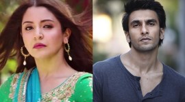 Ranveer Singh watches Sultan, Anushka Sharma, Anushka Sharma Sultan, Sultan Anushka Sharma, Sultan Anushka, Baby Ko Bass Pasand Hai, 440 Volt Sultan song, Ranveer singh dance, entertainment news