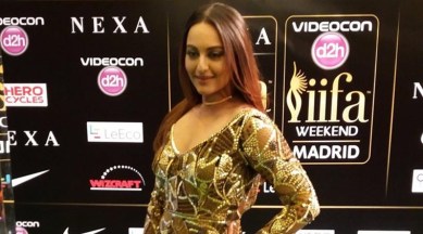 Sonakshi Sinha Sex Hd - I will think about Hollywood if offered good roles: Sonakshi Sinha |  Entertainment News,The Indian Express