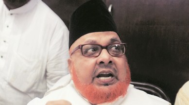 zakir naik, zakir naik show, peace tv, islamic preacher, dhaka attack, bangladesh atttack, tipu sultan masjid, shahi imam, eid, bengal eid, zakir naik ideology, hindu muslim, hindu muslim hatred, indian express news, india news, ban zakir naik, zakir naik news