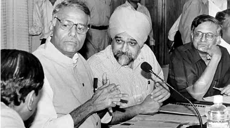 Yashwant Sinha, PV Narasimha Rao, RBI, indian rupee, indian rupee against dollar, indian currency rate, indian currency, India economic reforms, foreign exchange crisis, poverty, india poverty, india poverty report, poverty line, poverty line Inida, rupee rate, rbi, Manmohan Singh indian rupee value, india economic crisis, global credit rating, rupee value, foreign currency, rupee devaluation, business news, currency market, business market, stock exchange, latest news