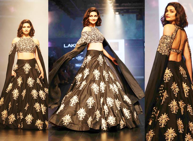 kareena kapoor khan, prachi desai, malaika arora, lakme fashion week, bollywood fashion, bridal wear, best bridal wear lakme winter festive, shilpa shetty, pooja hegde, bipasha basu, celeb style