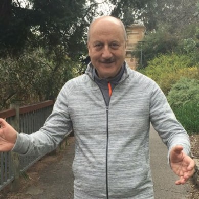 Anupam Kher, Anupam Kher TV Show, Anupam Kher bharatvarsh, The Anupam Kher Show, Anupam Kher host Tv Show, Anupam Kher Host BHaratvarsh, Entertainment