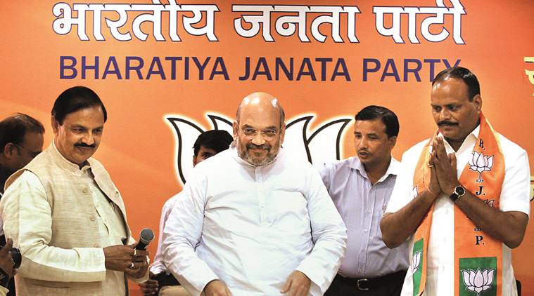 uttar pradesh elections, up polls, 2017, mayawati, bjp, brahmin face, up brahmin, voters, brajesh pathak, dalits, up brahmin vote, up dalit vote, bsp, mayawato government, modi government, bsp vs bjp, indian express news, india news, elections updates
