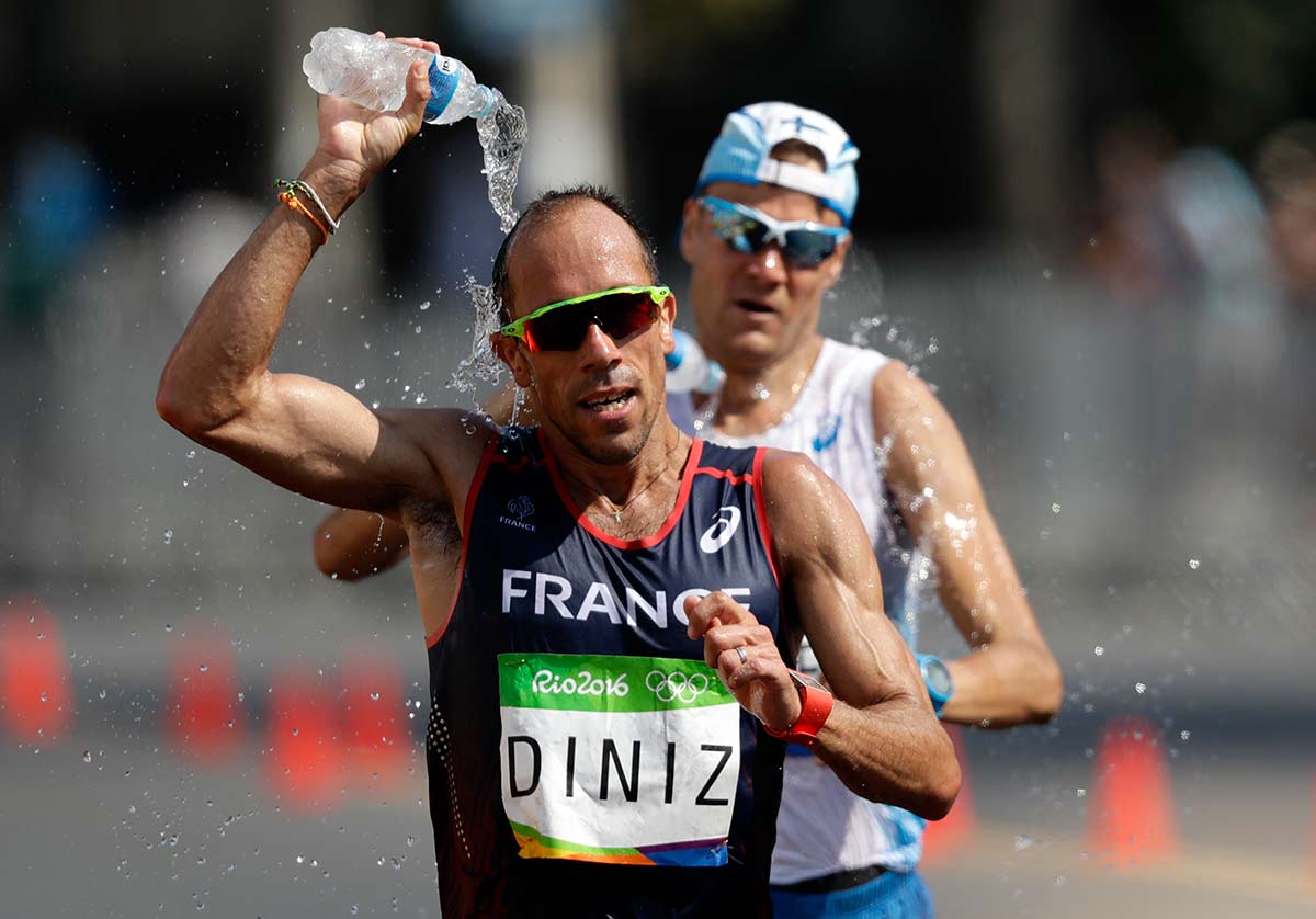 Lost Medal Gained Respect French Athlete Yohann Diniz Poops Collapses Yet Finishes Race Trending News The Indian Express