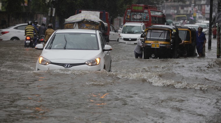 jammu, jammu rain, jammu floods, jammu landslide, jammu accidents, jammu flash floods, jammu news, india news