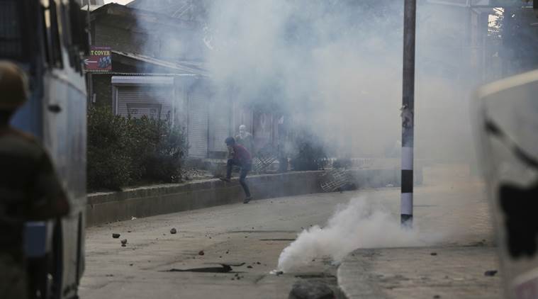 kashmir, kashmir unrest, kashmir violence, srinagar youth killed, kashmir killing, srinagar killing, indian express news, india news, kashmir news
