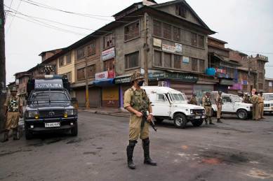 kashmir, burhan wani, burhan wani death, kashmir violence, kashmir protests, burhan wani killing, mehbooba mufti, hizbul mujahideen, hizbul, hizbul commander, hizbul militant, afzal guru, kashmir violence, kashmir valley, jammu kashmir news, kashmir news, india news