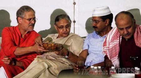 Sheila Dikshit, Arvind Kejriwal engage in friendly Twitter banter on poll eve