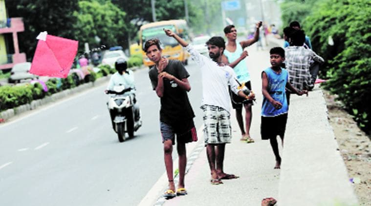 delhi, delhi kite flying, kite flying, delhi manjha, manjha flying, manjha ban, kite ban, Delhi Police, delhi news
