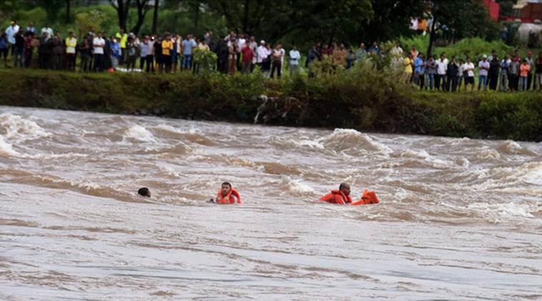 Mahad bridge collapse: 8 more bodies recovered; toll rises to 22 ...