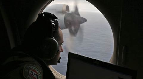 MH370 may have fallen at 25,000 feet per minute, searchers say