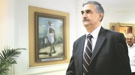 mumbai police chief 480 mumbai, mumbai traffic, mumbai police, mumbai traffic control, mumbai car towing, car towing cranes, indian express news, mumbai news, Datta Padsalgikar