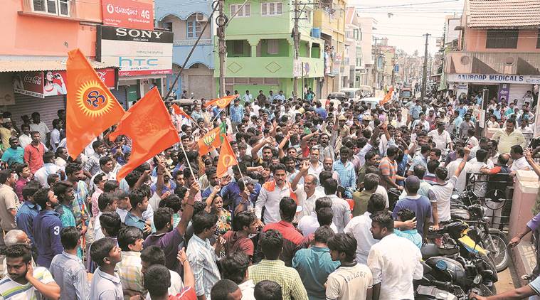 bajrang dal, Abid Pasha, Abid Pasha arrest, Abid Pasha murders, murders by Abid Pasha, mysuru Abid Pasha, mysuru arrest, carpenter arrested, Abid Pasha carpenter, bajrang dal actvist, k raju, twin murder, pasha probe, pasha inquiry, pasha revelations, mysuru’s udayagiri area, protest in mysuru, mysuru protest, bajrang dal activist murder, india news, indian express news, mysuru news