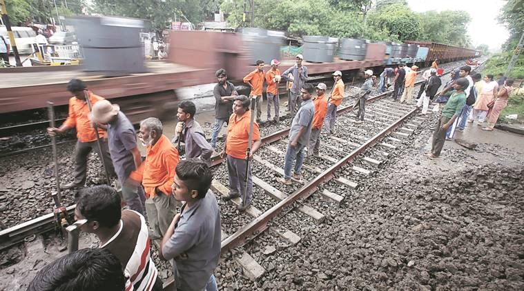 Indian railways, Indian railway tracks,  railway tracks, clean railway tracks, green corridor tracks, free discharge railway tracks, latest news, indian express, india news 