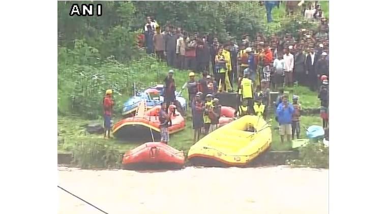 Mumbai Goa Bridge collapse, mumbai bridge, mumbai highway bridge, Mumbai bridge collapse, Mumbai-Goa Highway, Mumbai-Goa Highway bridge, Devendra Fadnavis, Fadnavis, Maharashtra Chief minister, Maharashtra CM Devendra fadnavis, Bridge collapse casualities, Mumbai news, India news