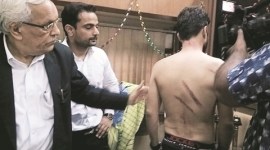 delhi, delhi news, delhi court, rohini court, police clash, rohini police clash, rohini court police clash, rohini court bar associatiom, rohini court strike, lawyer beaten, rohini court lawyer beaten, indian express news, latest news