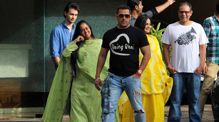 salman khan, arpita khan sharma, salman khan sisters, arpita khan robbed, arpita khan house robbed, arpita khan bandra house theft, arpita khan sharma house robbed, mumbai news, india news