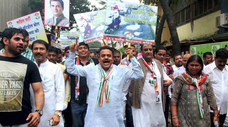 Mumbai: Mumbai Congress President Sanjay Nirupam during North-West Mumbai District Congress Jan Jagruti Padyatra in Mumbai on Sunday. PTI Photo (PTI8_28_2016_000208B)