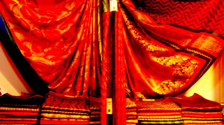Different kinds of hand-spun saris from Bihar. (Source: Swasti Pachauri)