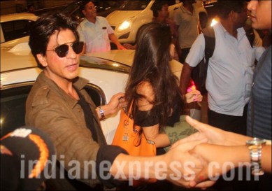 Shah Rukh Khan, Shah Rukh Khan detained, Shah Rukh Khan news, SRK, SRK Detained, SRk us airport, SRk news, Shah Rukh Khan stopped at US airport, Shah Rukh Khan detained at US Airport, Shah Rukh Khan latest news, SRk latest news, Entertainment