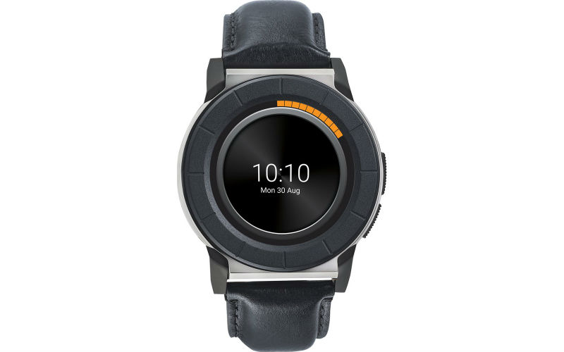titan juxt pro watch