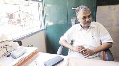 perumal murugan, perumal murugan books, perumal murugan criminal case, author perumal murugan, tamil author perumal murugan, tamil author madras high court, india news