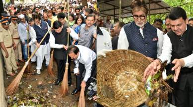 Amitabh bachchan, devendra fadnavis, swachh bharat,