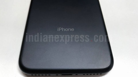 Apple iPhone 7, iPhone 7 review, iPhone 7, iPhone 7 review full, iPhone 7 pre-booking, iPhone 7 sample, Apple iPhone 7 camera sample, iPhone 7 jet black pre-booking, iPhone 7 Pre-booking, iPhone 7 pre-booking in India