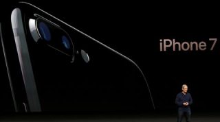 Apple, Apple iPhone 7, iPhone 7, iPhone 7 warranty, iPhone 7 liquid damage, Apple iPhone 7 water-resistant, Apple water-resistance explained, Apple iPhone 7 Plus India Price, iPhone 7 price, iPhone 7 warranty terms