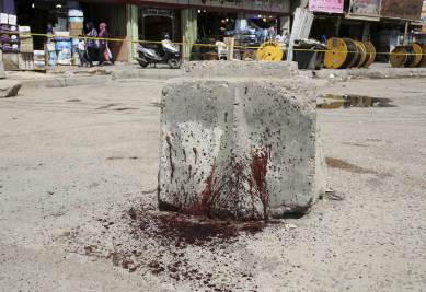 baghdad bombing, bombing in baghdad, baghdad bomb islamic state, islamic state in baghdad, isis terror in world, isis attack baghdad, world news, indian express,