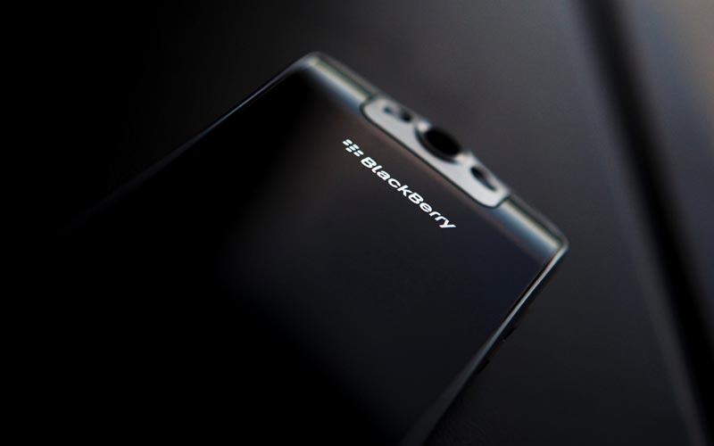 BlackBerry, BlackBerry quitting smartphones, BlackBerry smartphones end, BlackBerry ending smartphones, BlackBerry Classic, BlackBerry Curve, BlackBerry downfall, BlackBerry phones, First BlackBerry, BlackBerry RIM