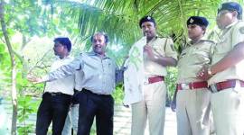 kapil sharma, kapil sharma case, kapil sharma tweet, kapil sharma bmc, kapil sharma bjp, mns kapil sharma, kapil sharma mumbai police, kapil sharma building, irrfan khan, kapil sharma modi, india news, indian express news