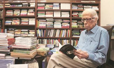 Chandak Chattarji, Jibanananda Das, Rabindranath Tagore, Gram Shohorer Galpo, Sampurna Chattarji, Books, Bengali Books, Bengali Poetry, Latest news, Bengal news, India news