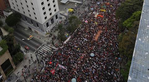 Violent Protests Erupt Outside Brazil Congress Over Austerity | World ...