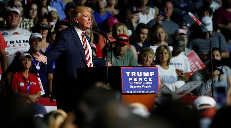 Republican presidential nominee Donald Trump holds a rally with supporters in Roanoke, Virginia, U.S. September 24, 2016. REUTERS/Jonathan Ernst