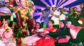 mumbai, mumbai news, flower artist tamil nadu comes to mumbai every year, flower artist tiruneiveli tamil nadu comes to matunga every year, matunga phoolgalli, tn tiruneiveli, indian express, india news