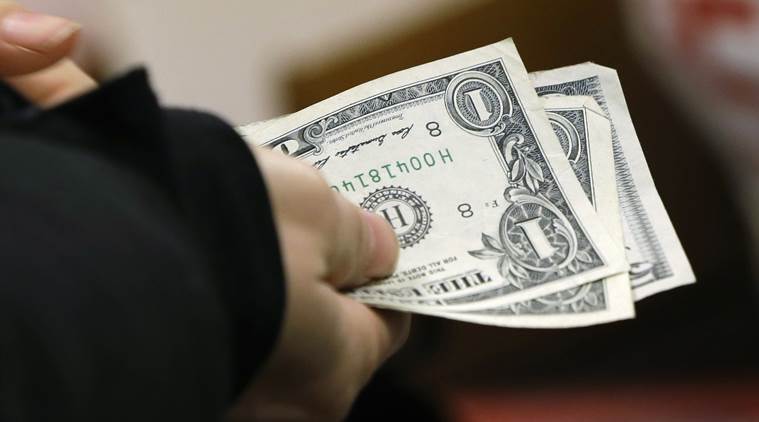 Forex Dollar Edges Higher As Investors Await Us Federal Reserve - 