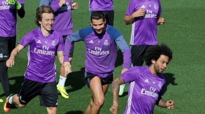 Cristiano Ronaldo and Gareth Bale to make Real return against Villarreal