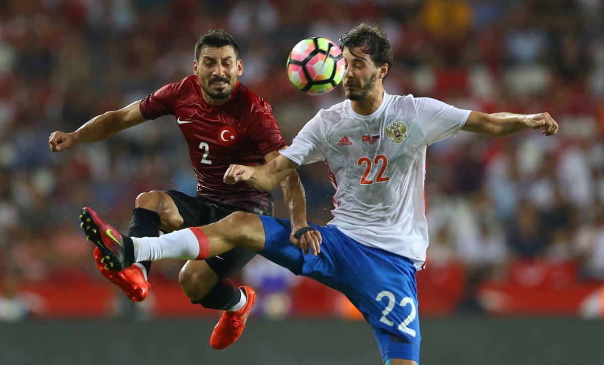 UEFA Millətlər Liqasında III tur- "Rusiya - Türkiyə oyununda qalib müəyyənləşmədi"