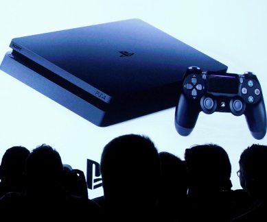 Console ps4 pro novo