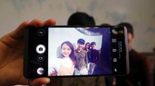 LG Electronics Inc, LG Electronics Inc V20, V20 Smartphone, Samsung Electronics Co Ltd, Galaxy S7, South Korean Mobile industry, Bang & Olufsen A/S, V20, Latest news, Latest tech news, International Mobile launch news, Mobile launch news, LG moblie Launch, LG V20 launch, V 20 International launch, International news