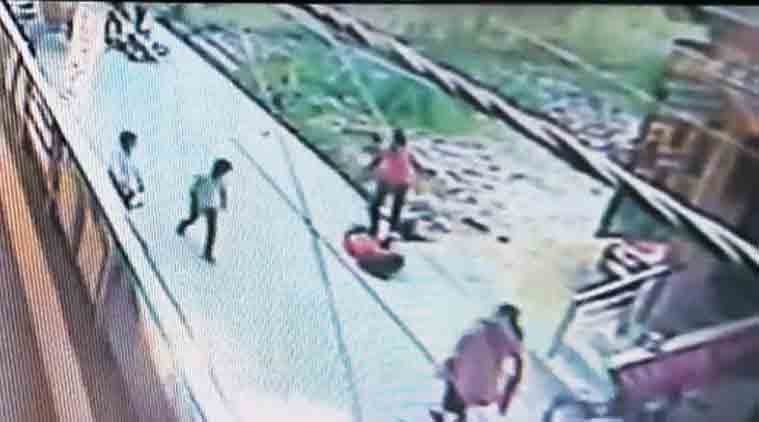 Woman Stabbed Times On Delhi Road Was Being Stalked For A Year Delhi News The Indian Express